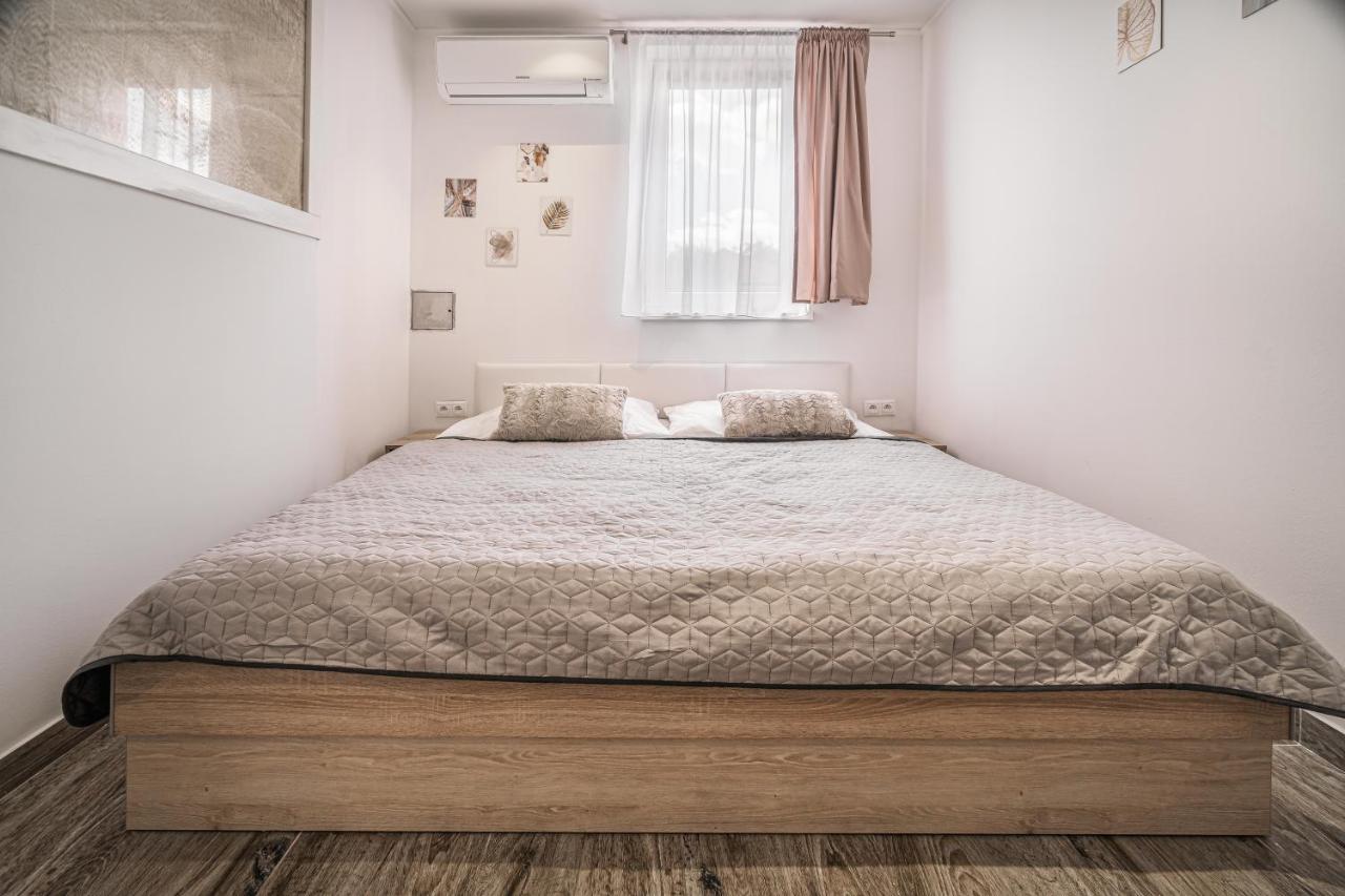 ברטיסלאבה Apartments By Pyramid - Michal מראה חיצוני תמונה