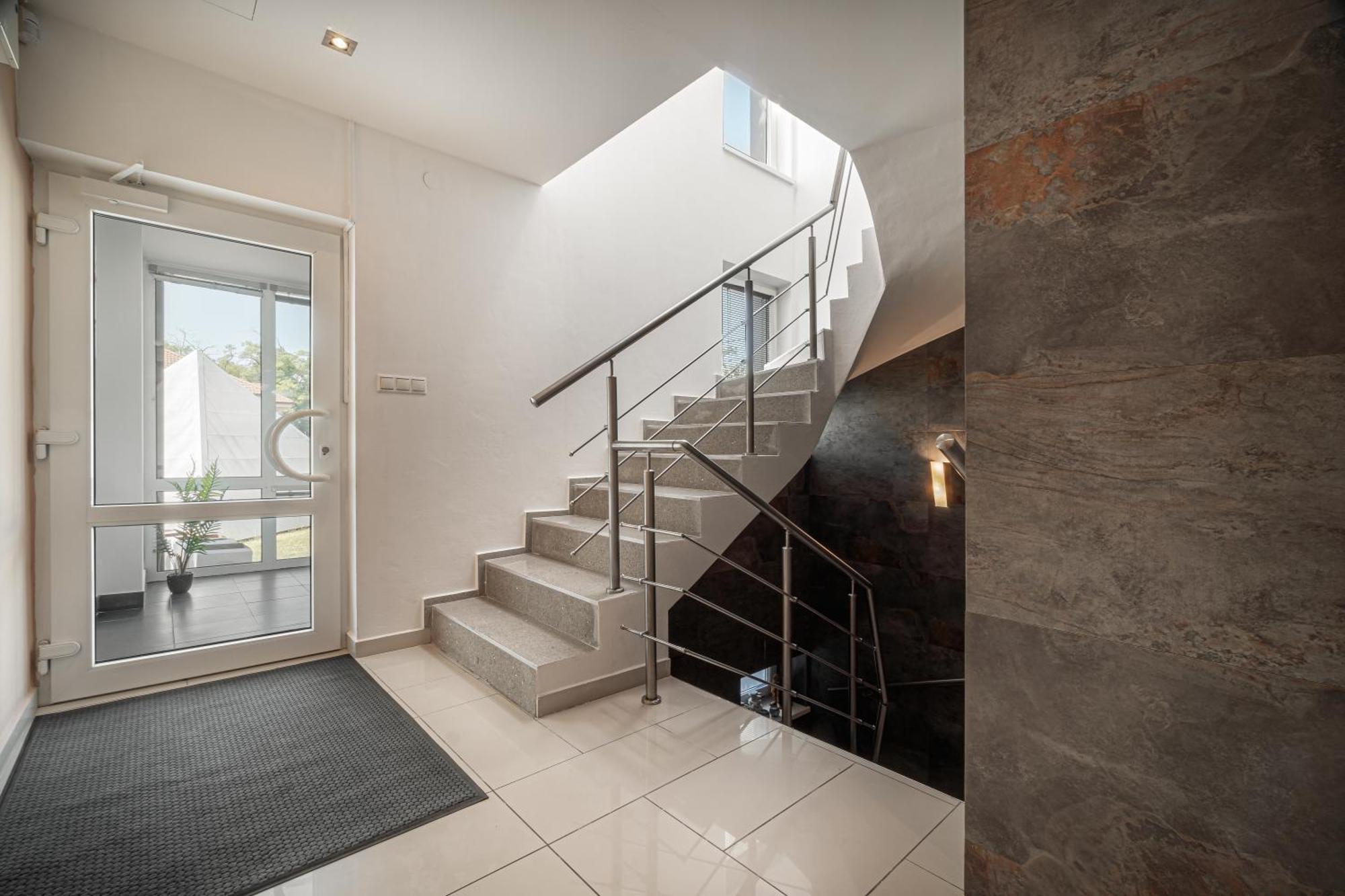 ברטיסלאבה Apartments By Pyramid - Michal מראה חיצוני תמונה